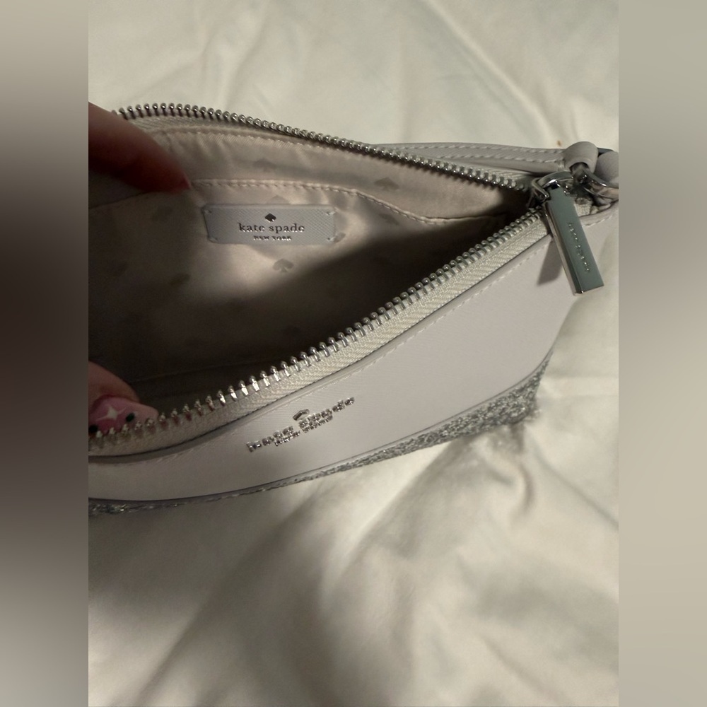 Kate Spade Silver and White Glitter Crossbody bag! NWOT with free bag scarf! - Picture 8 of 10